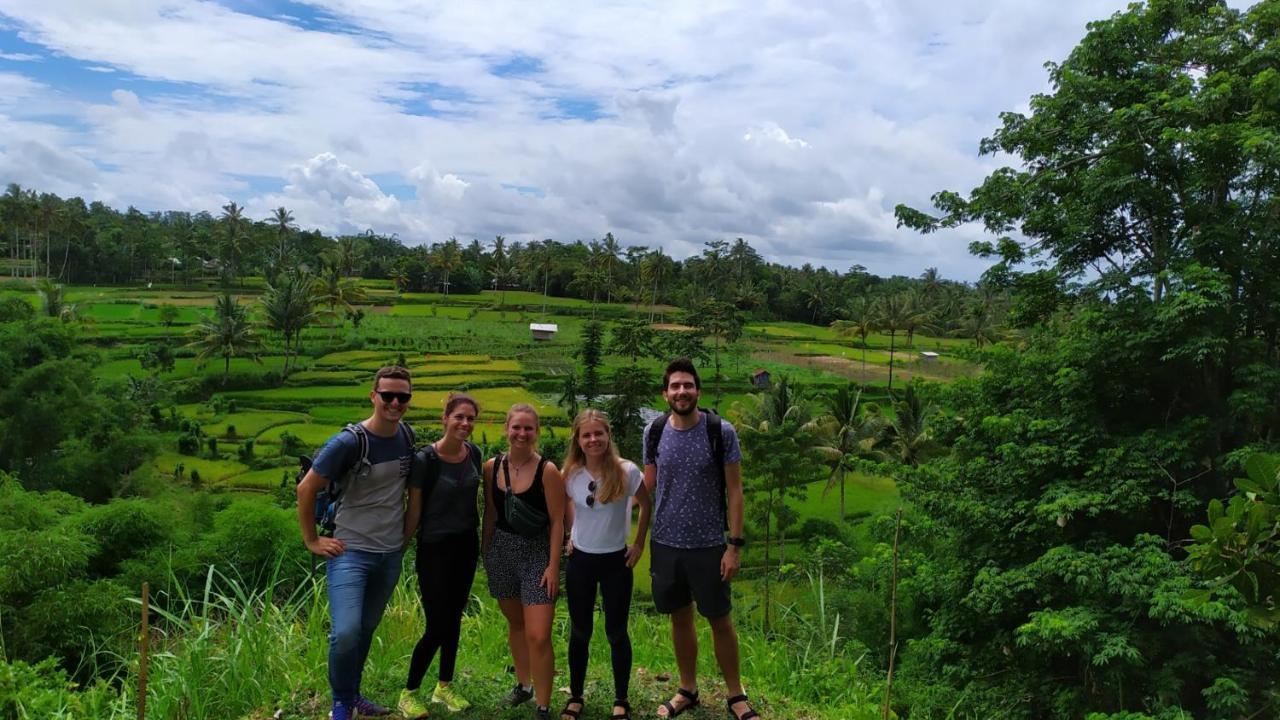 Novia Lombok-tetebatu Tetebatu