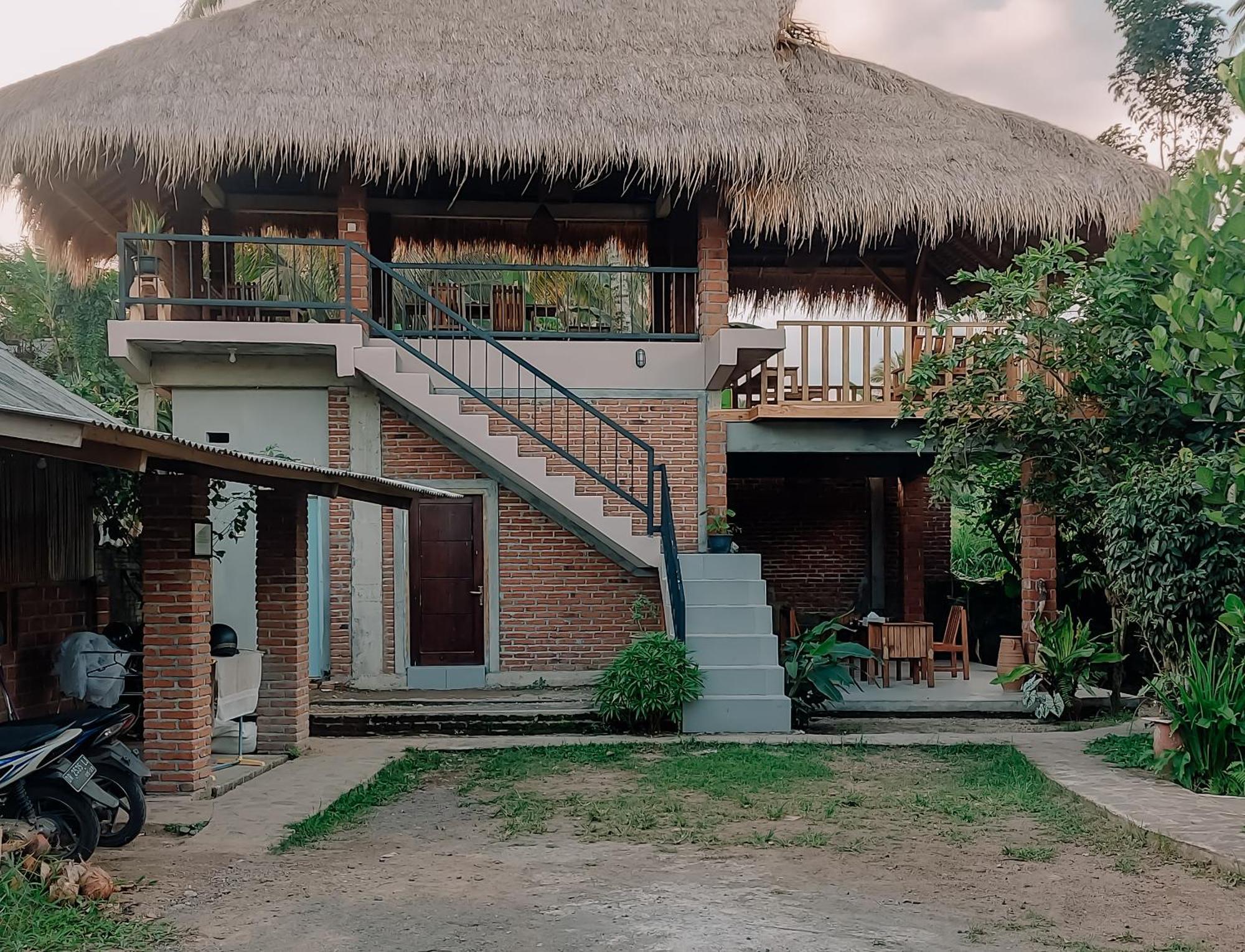 Novia Lombok-tetebatu 2*